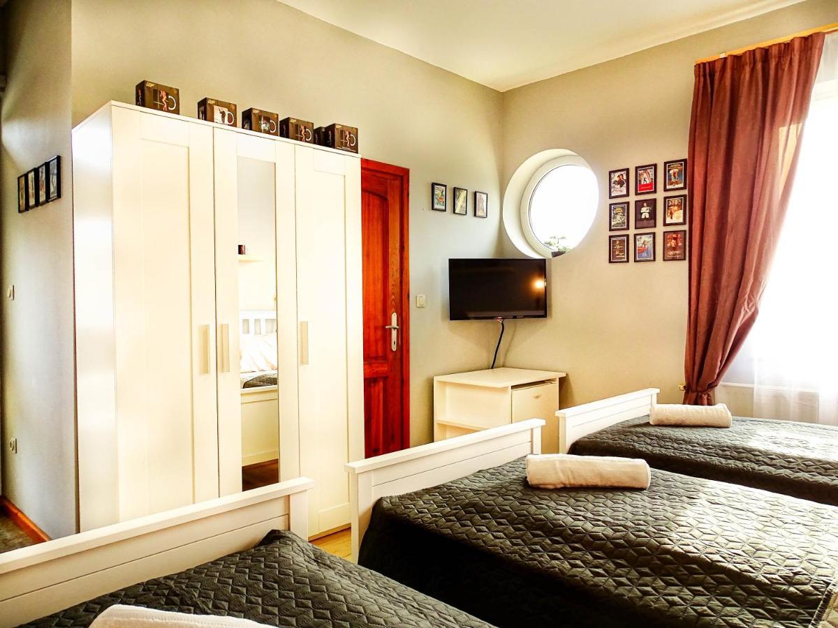 Hotel Notafa Vendeghaz Eger Zewnętrze zdjęcie